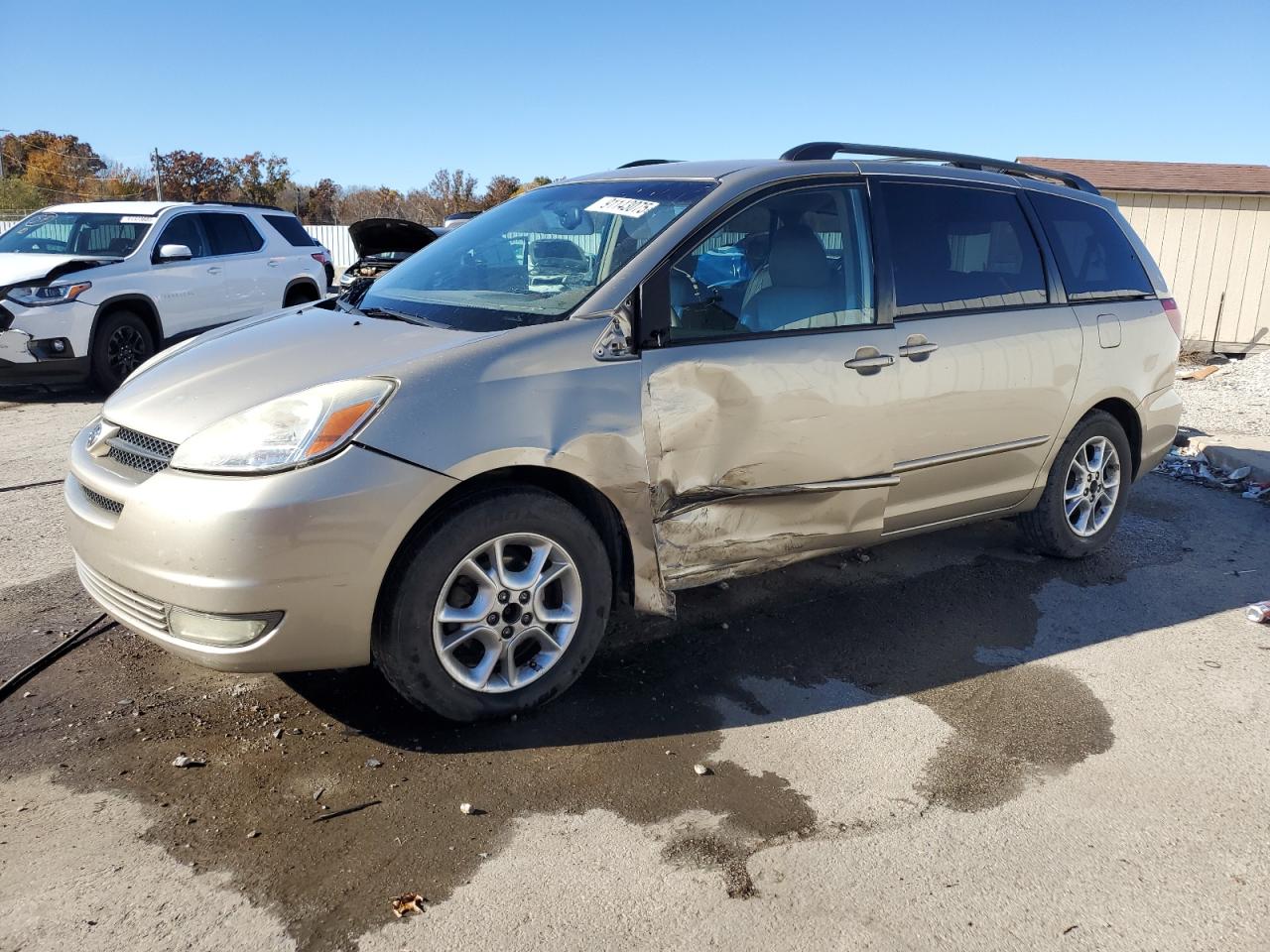 TOYOTA SIENNA 2005