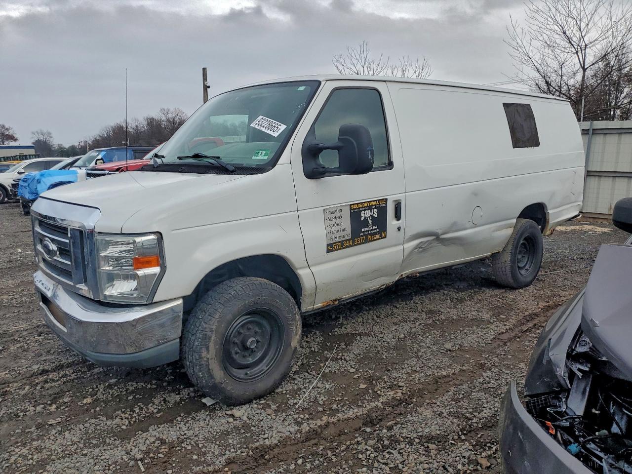 FORD ECONOLINE 2012