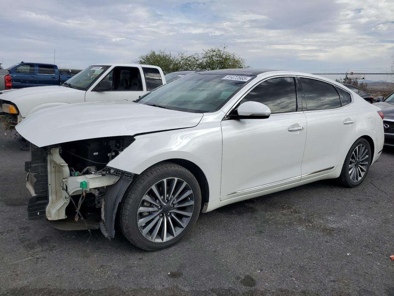 KIA CADENZA 2018