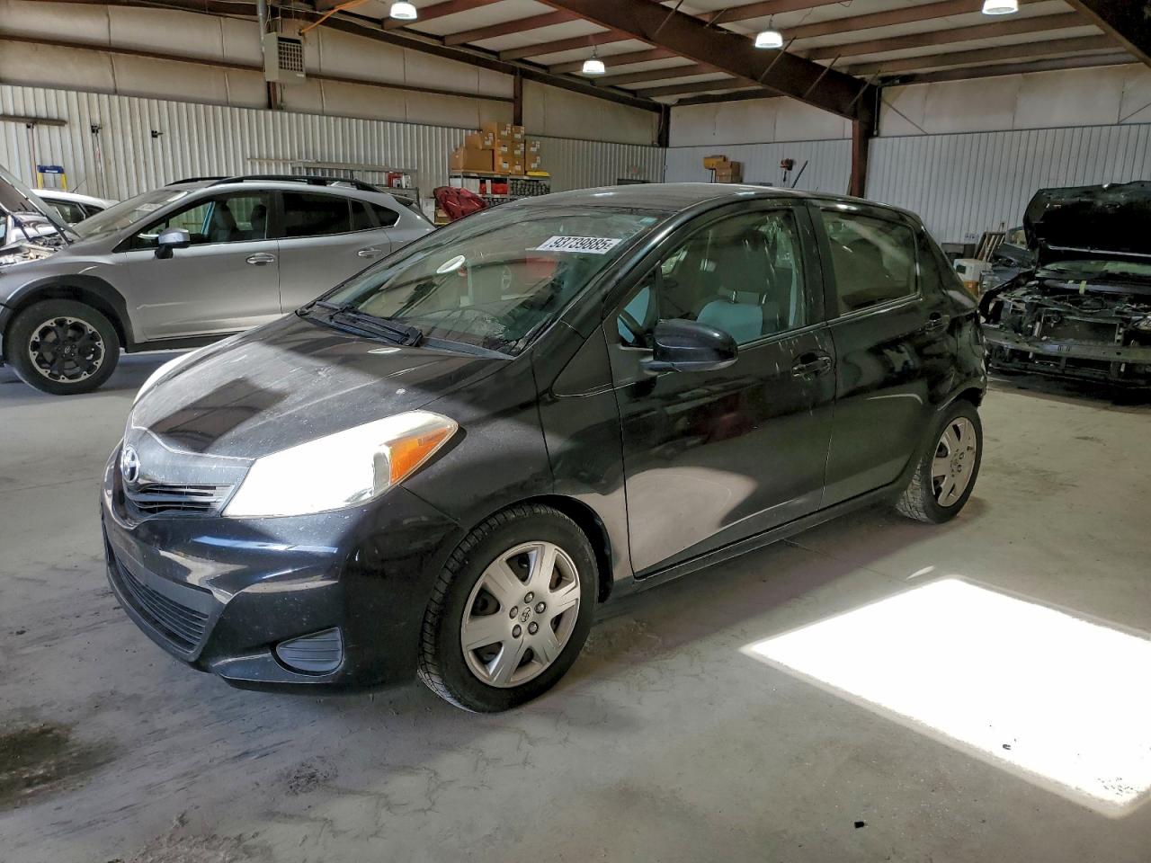 TOYOTA YARIS 2013