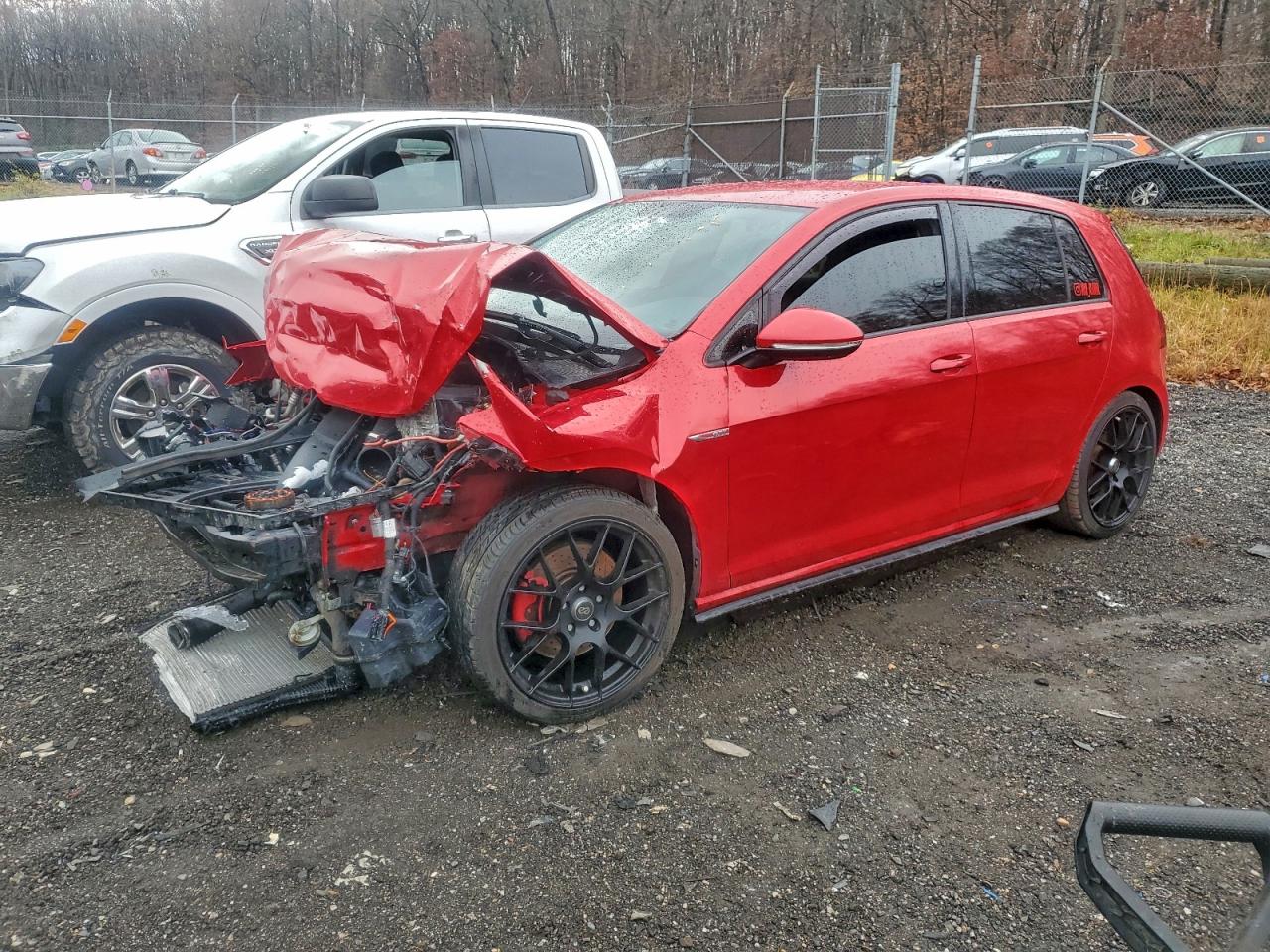 VOLKSWAGEN GTI 2015