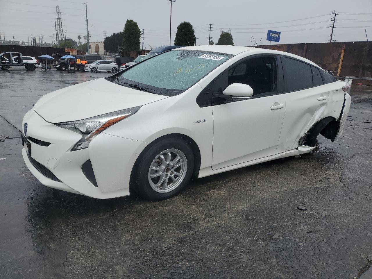 TOYOTA PRIUS 2018