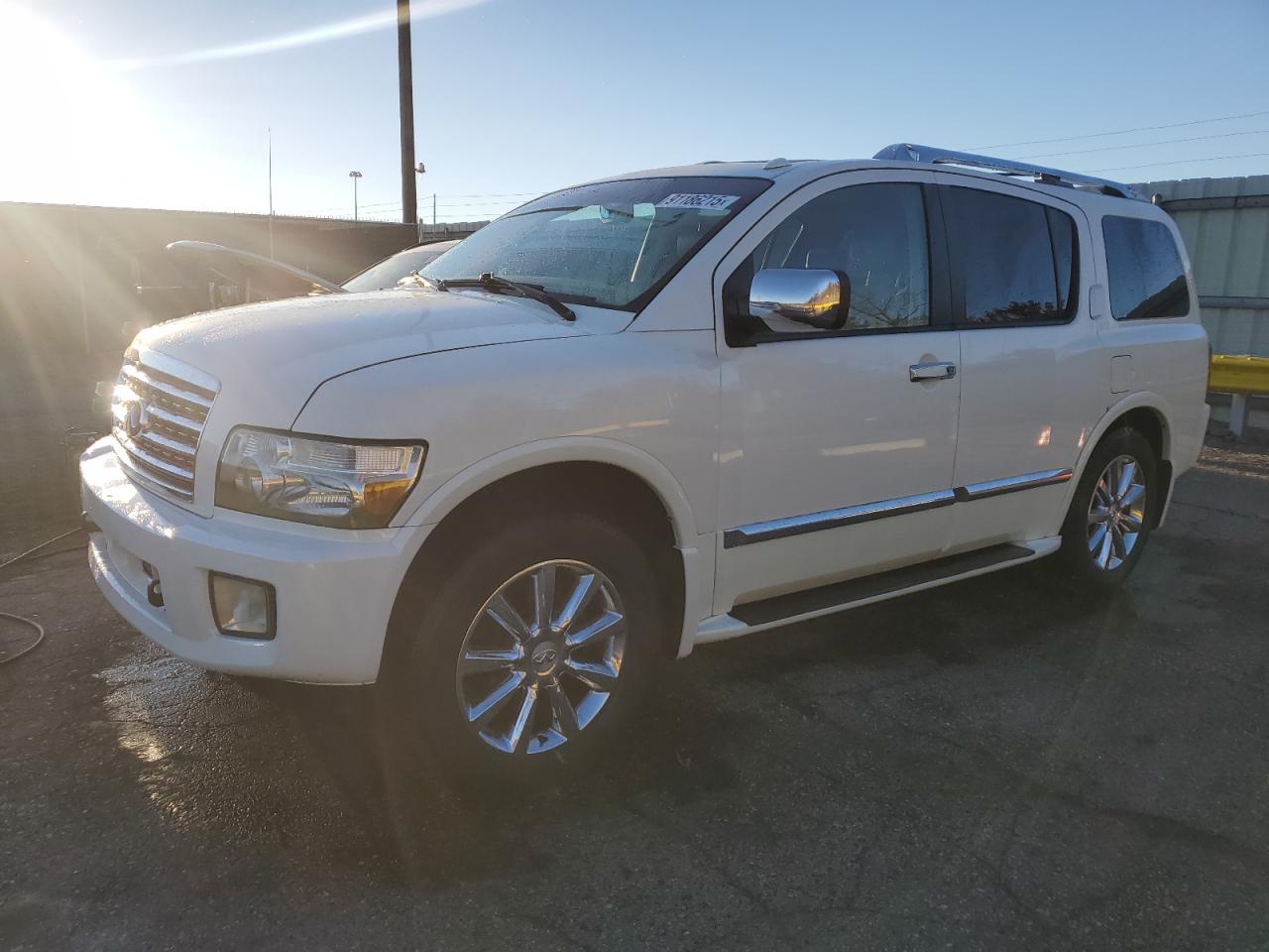 INFINITI QX56 2010