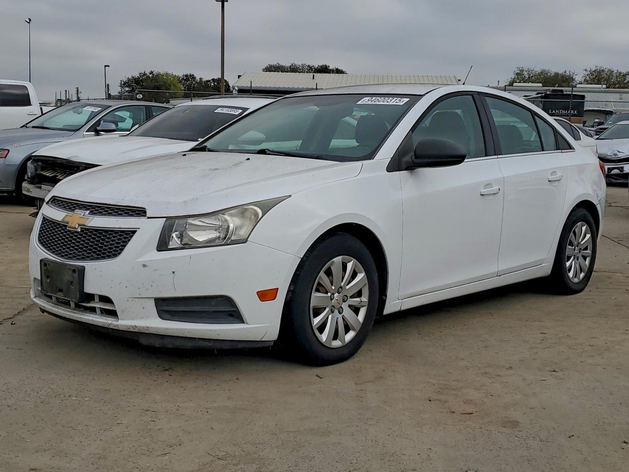 CHEVROLET CRUZE LS 2011