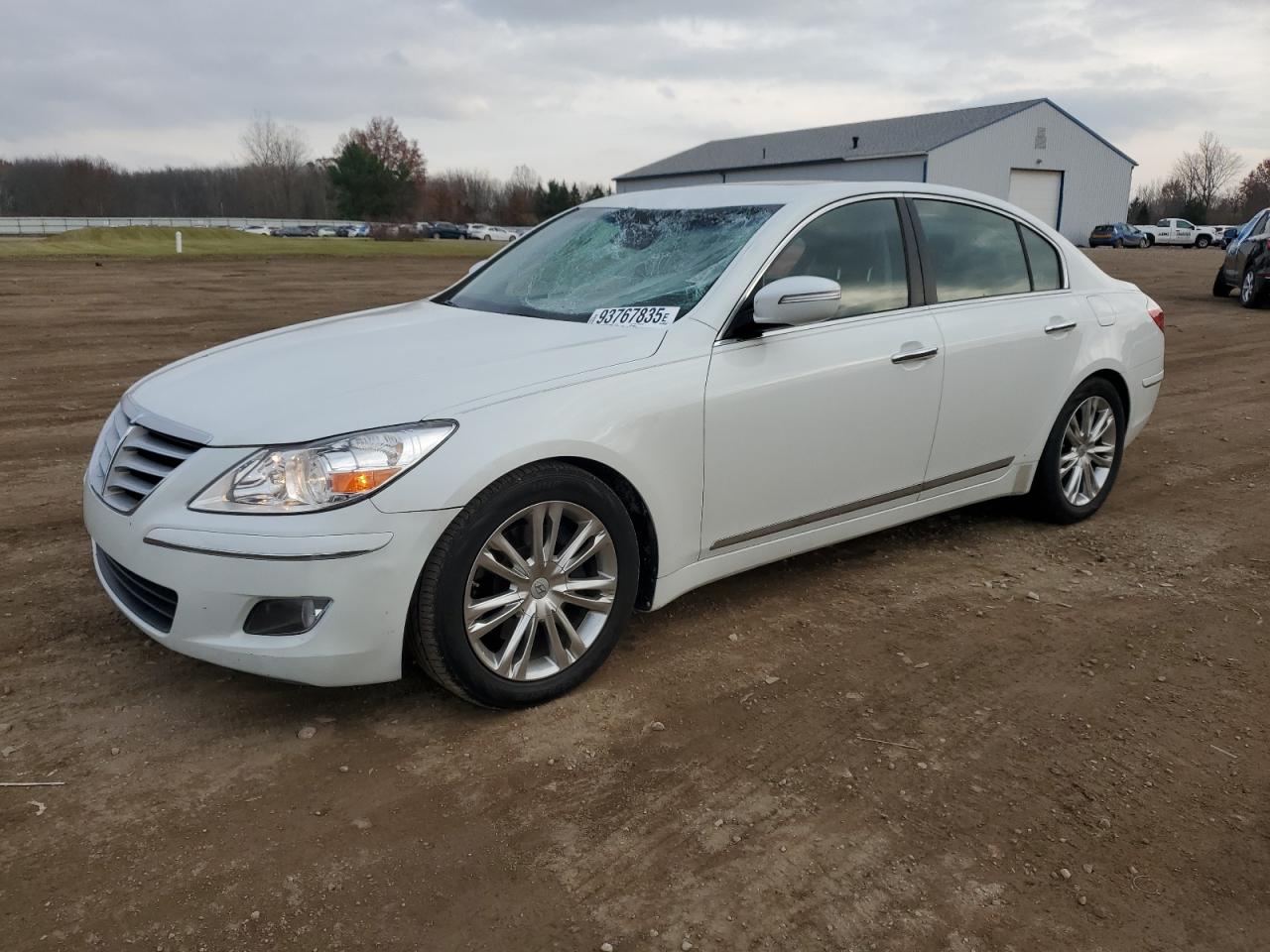 HYUNDAI GENESIS 4. 2010