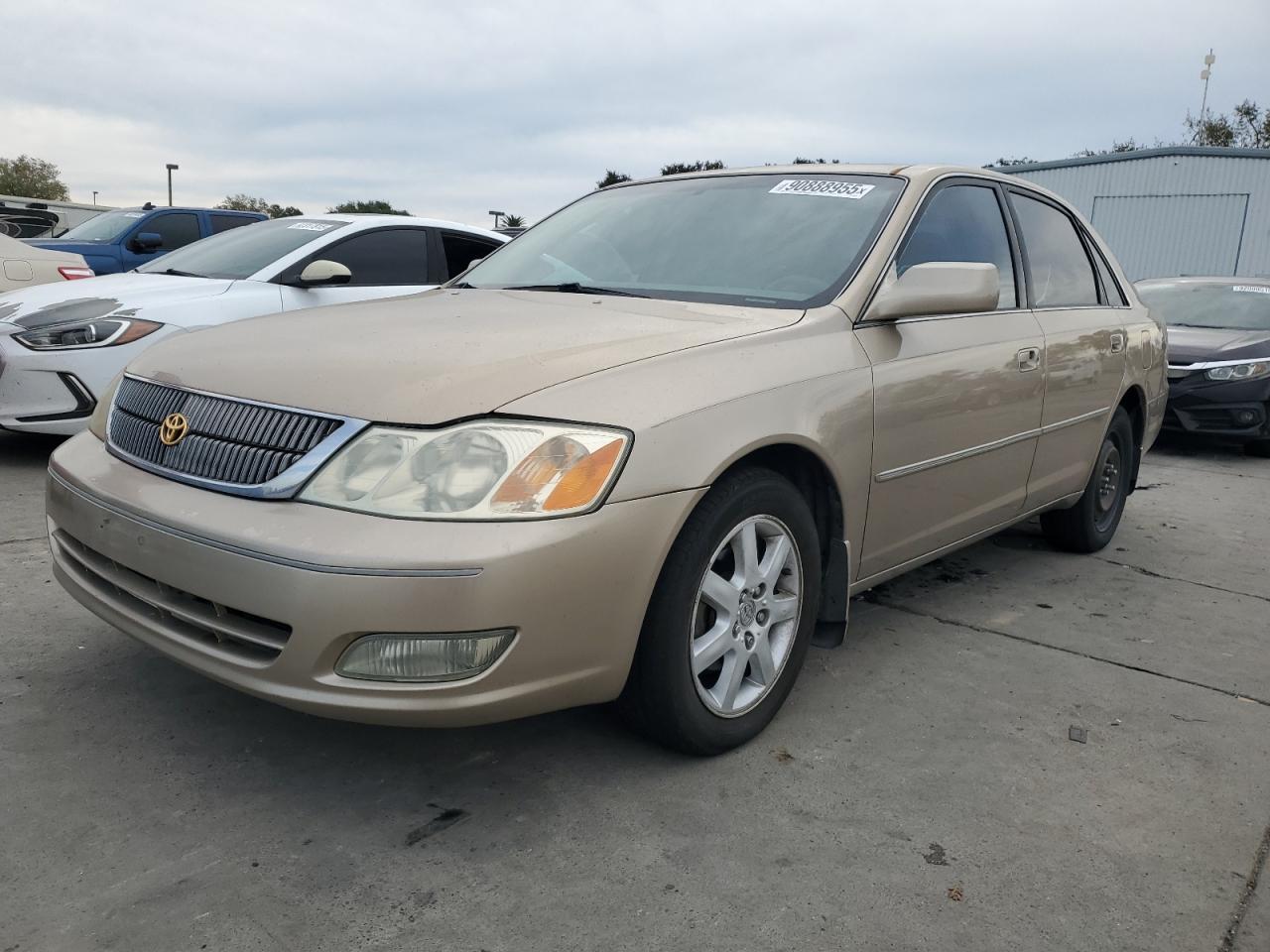TOYOTA AVALON XL 2001