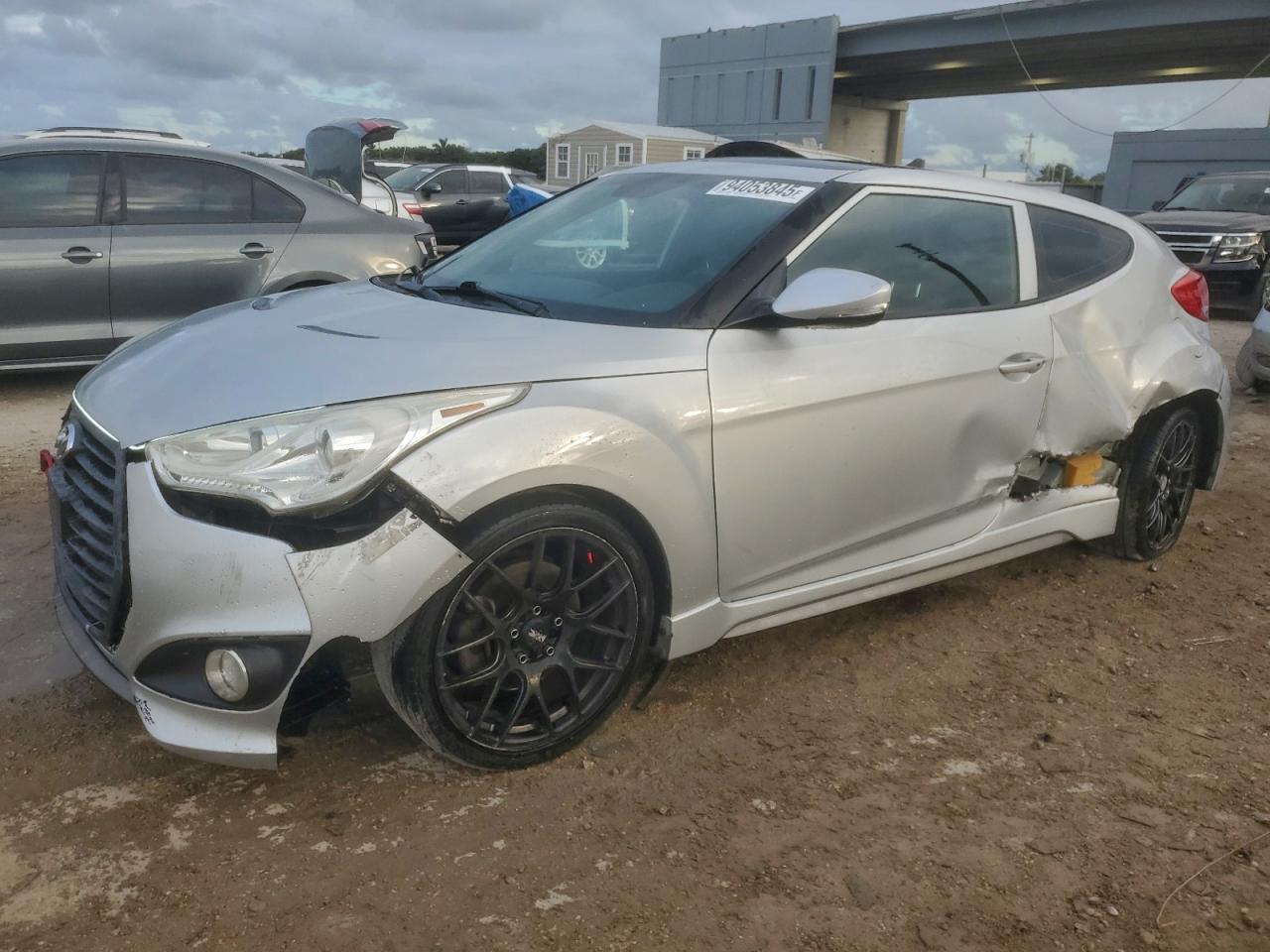 HYUNDAI VELOSTER 2013