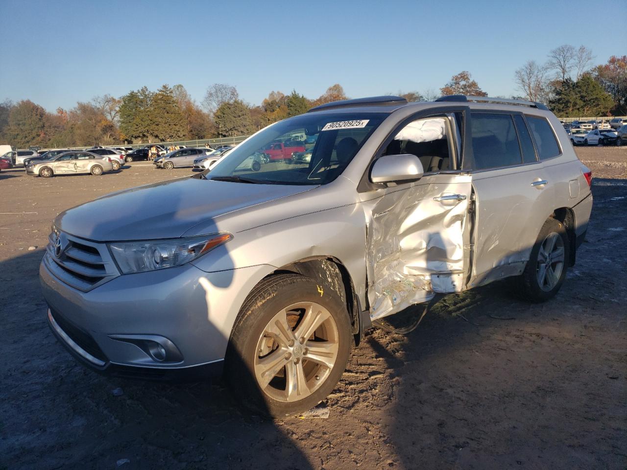 TOYOTA HIGHLANDER 2013