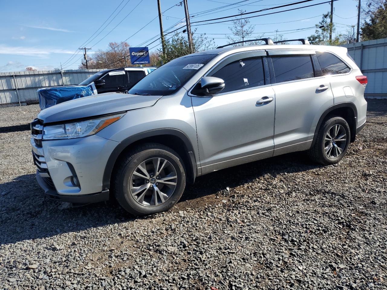 TOYOTA HIGHLANDER 2017