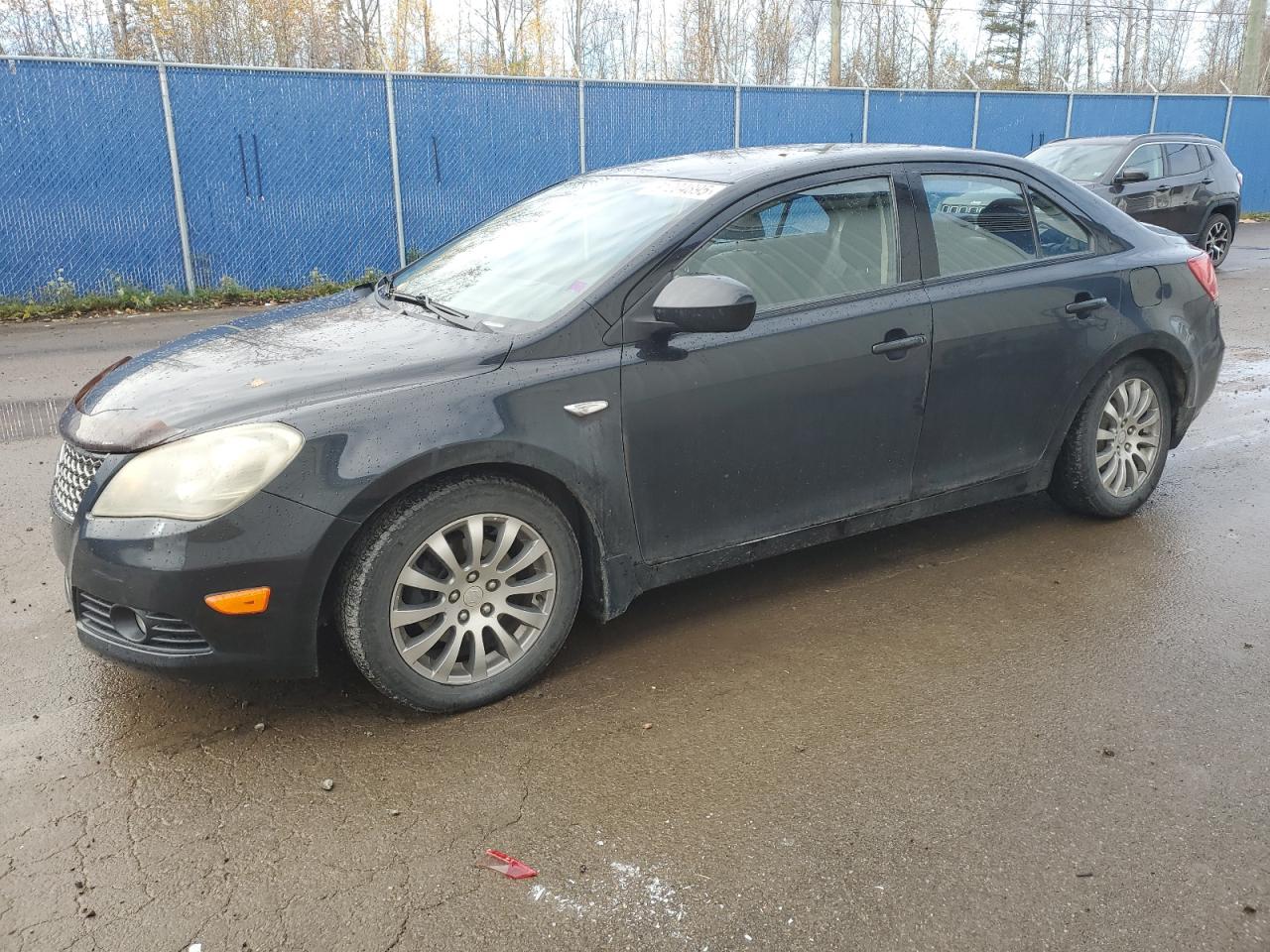 SUZUKI KIZASHI SE 2012