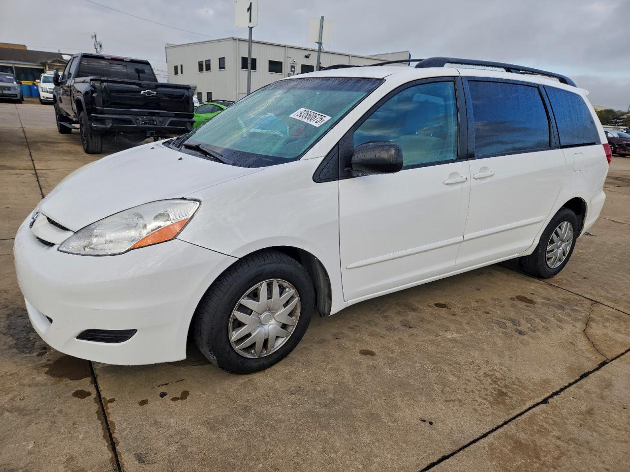 TOYOTA SIENNA CE 2010