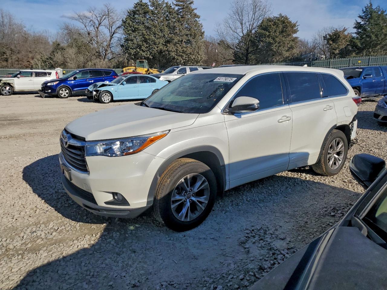 TOYOTA HIGHLANDER 2016
