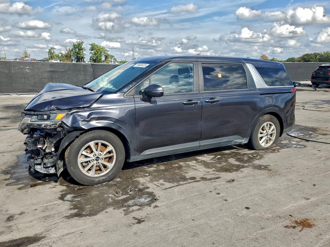 KIA CARNIVAL L 2023
