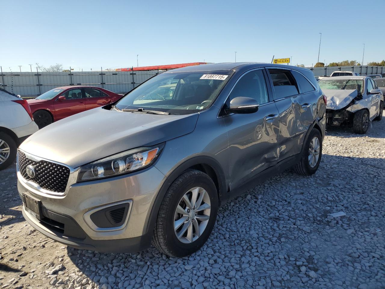 KIA SORENTO LX 2017