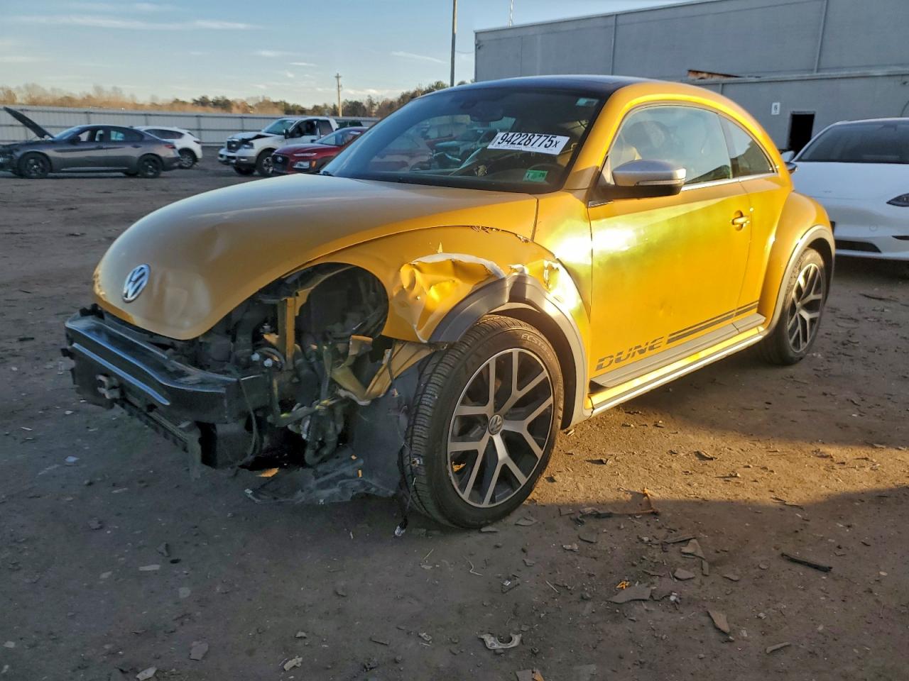 VOLKSWAGEN BEETLE DUN 2017