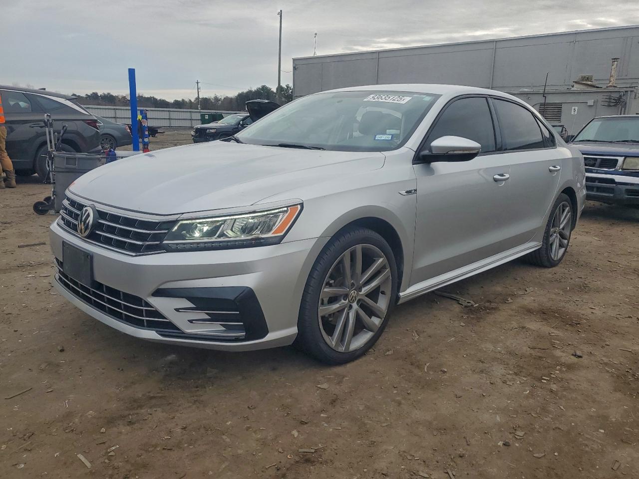 VOLKSWAGEN PASSAT S 2018