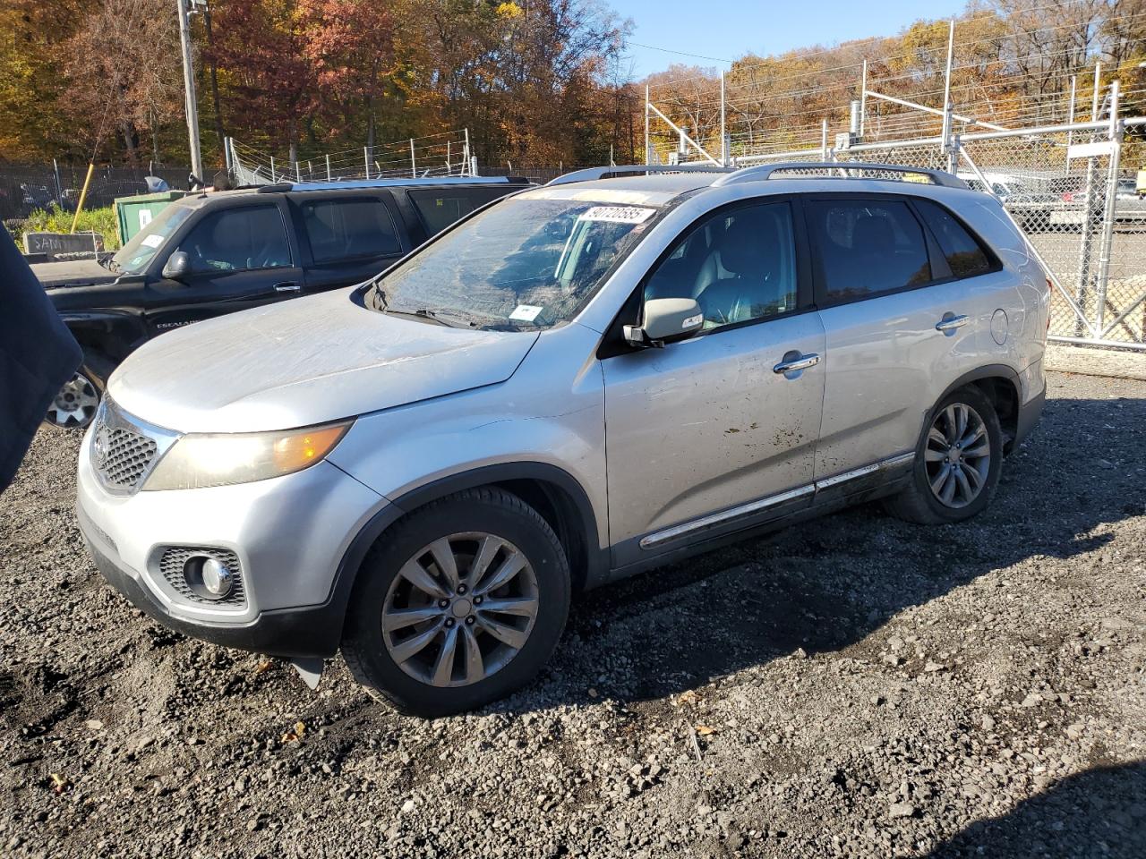 KIA SORENTO EX 2011