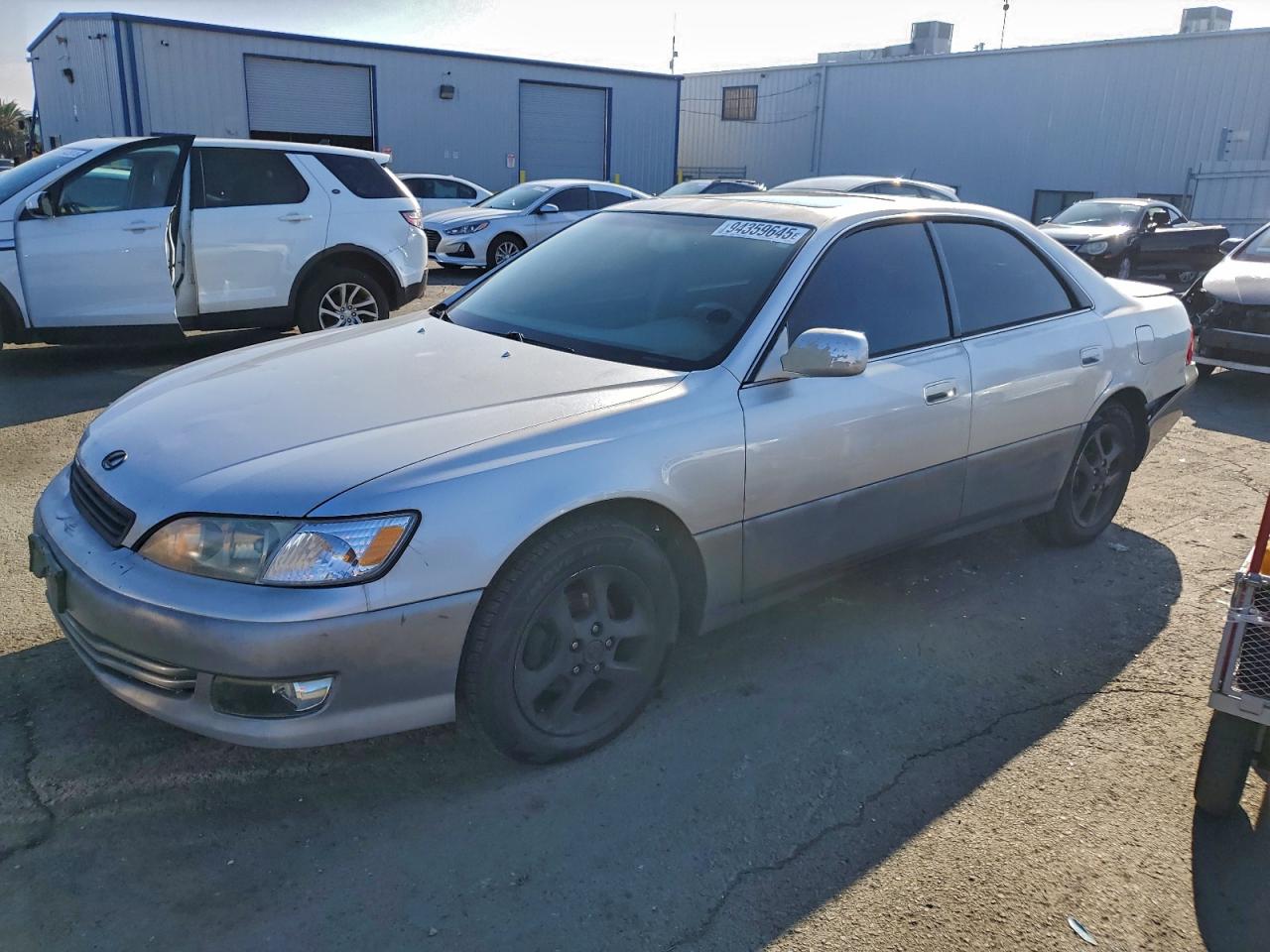 LEXUS ES 300 2001