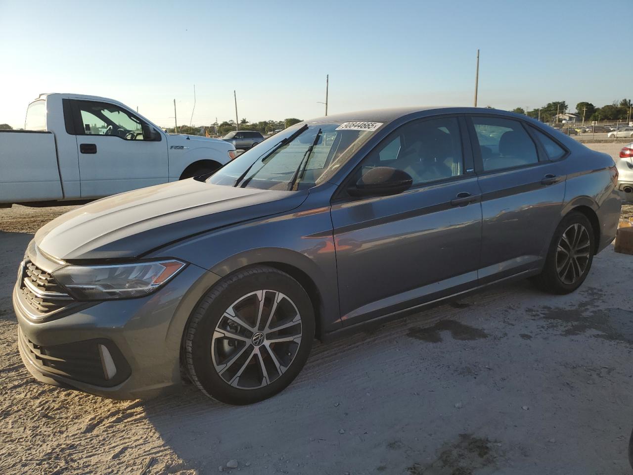 VOLKSWAGEN JETTA 2024