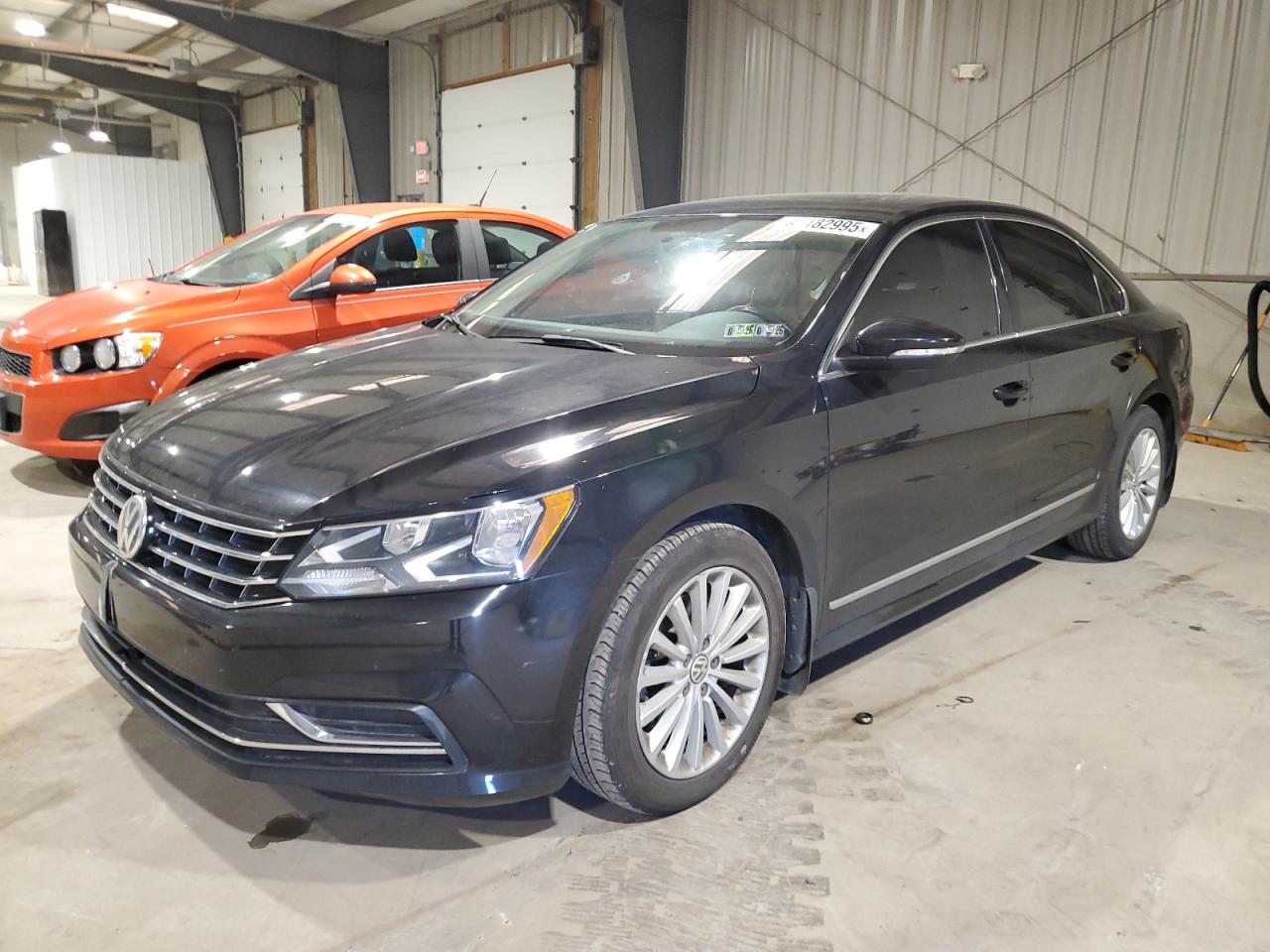 VOLKSWAGEN PASSAT SE 2017
