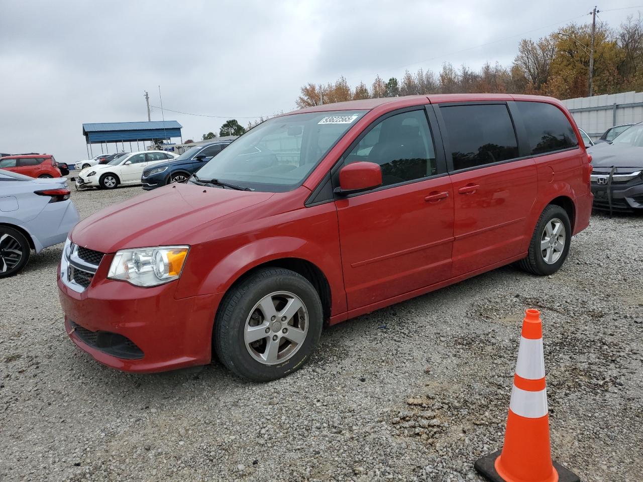 DODGE GRAND CARAVAN 2013