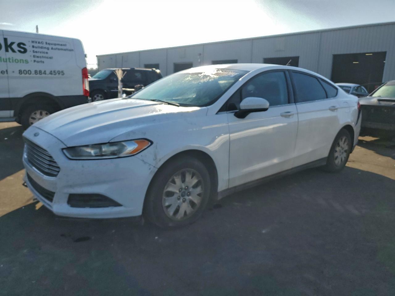 FORD FUSION S 2013