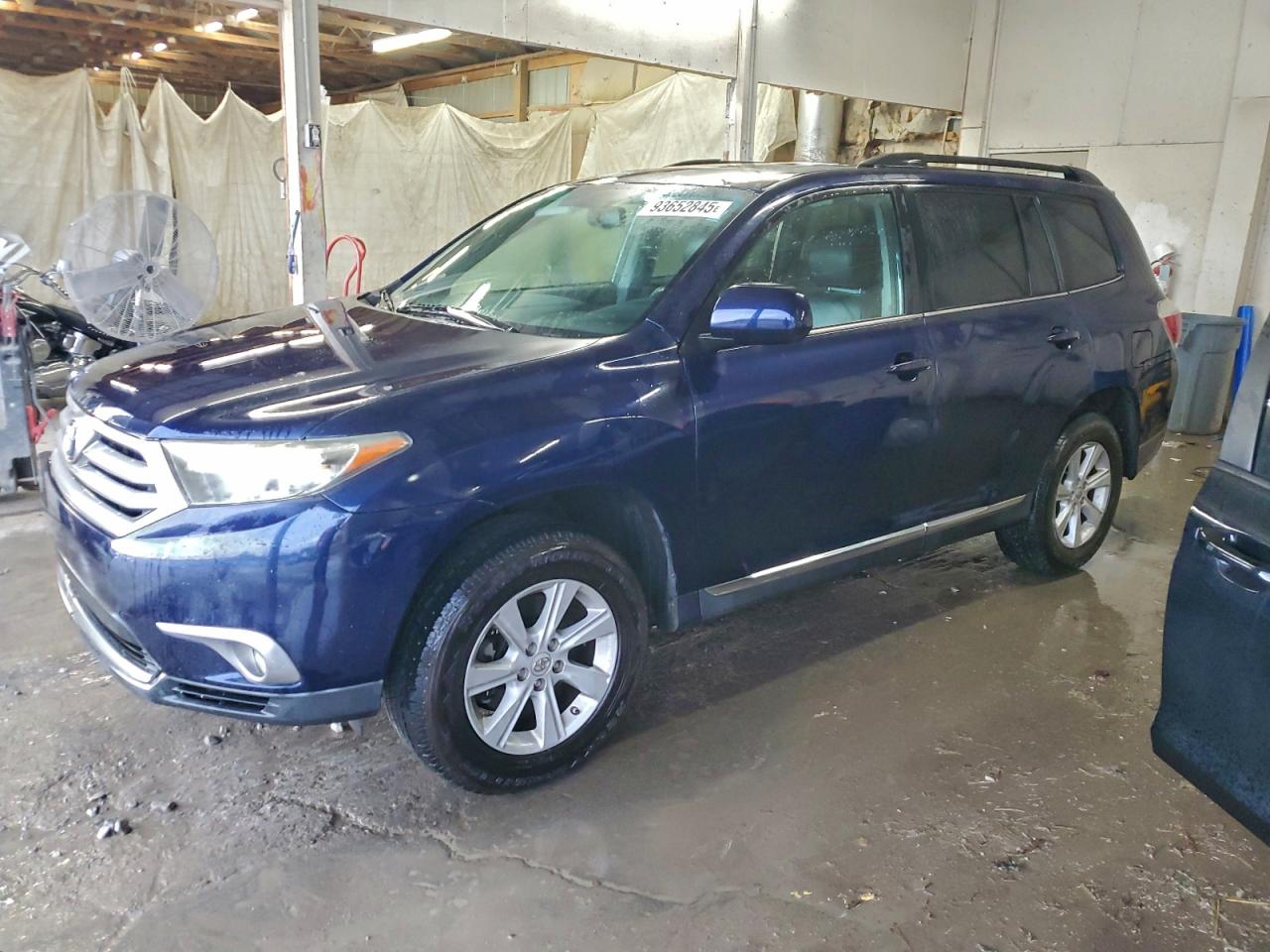 TOYOTA HIGHLANDER 2012