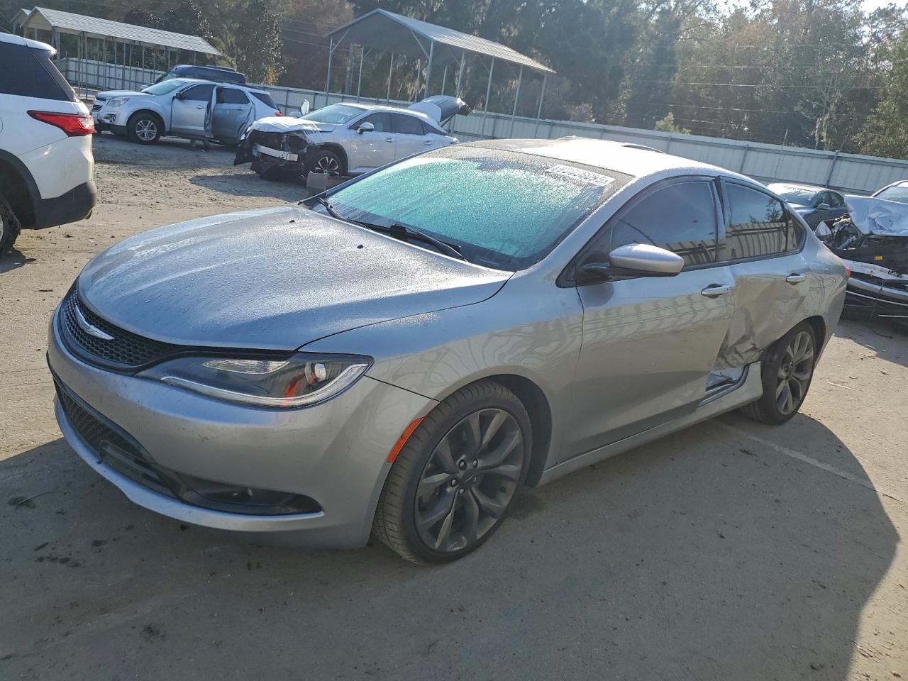 CHRYSLER 200 2015