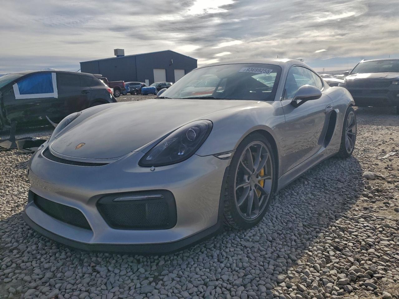 PORSCHE CAYMAN GT4 2016