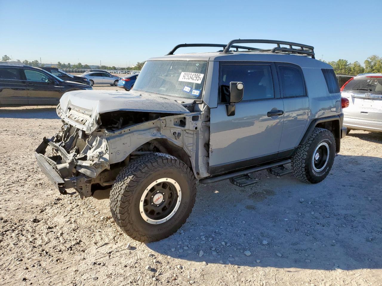 TOYOTA FJ CRUISER 2013