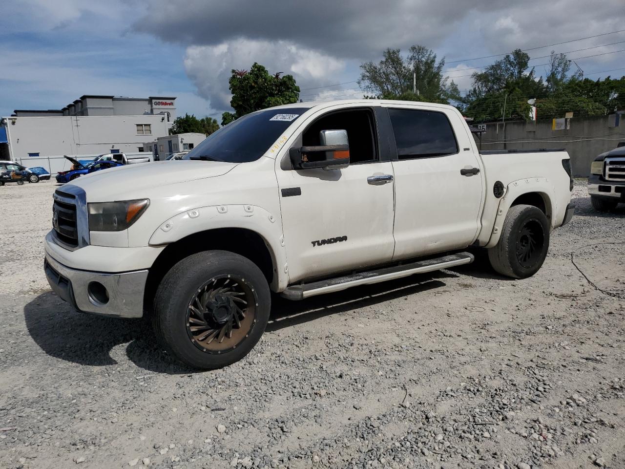 TOYOTA TUNDRA CRE 2010