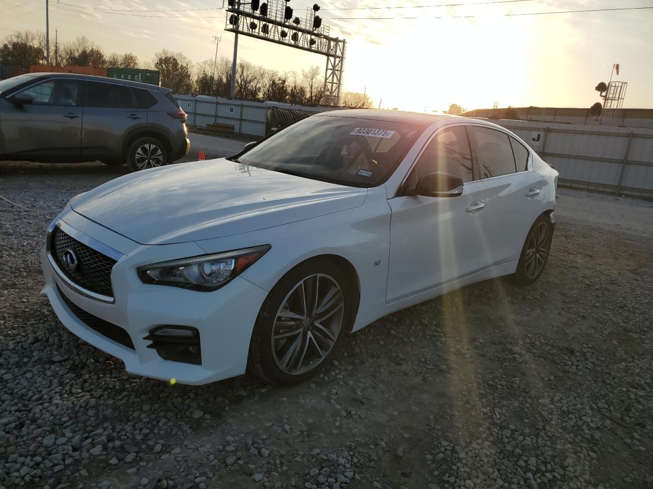 INFINITI Q50 BASE 2015