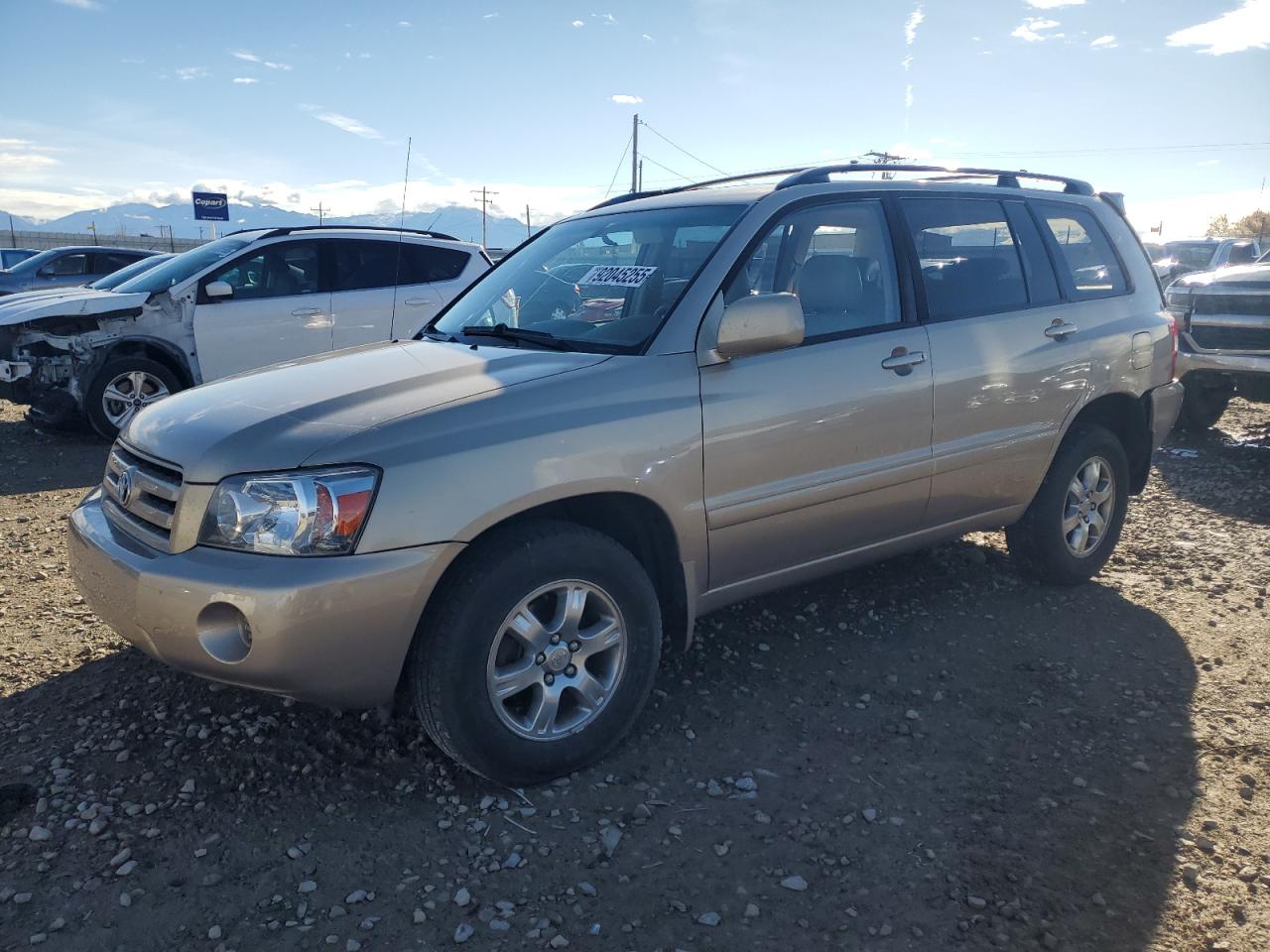 TOYOTA HIGHLANDER 2004