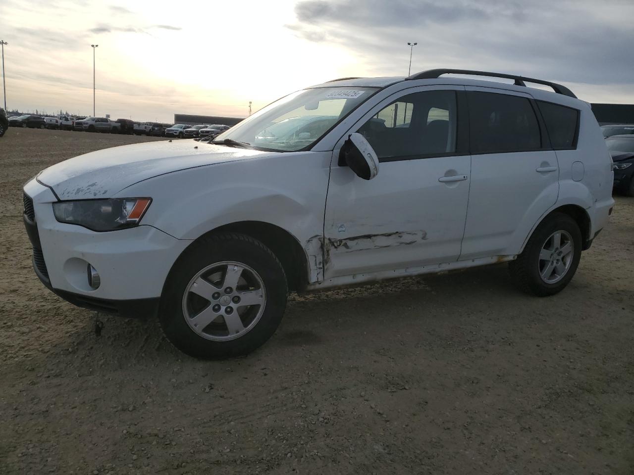 MITSUBISHI OUTLANDER 2010