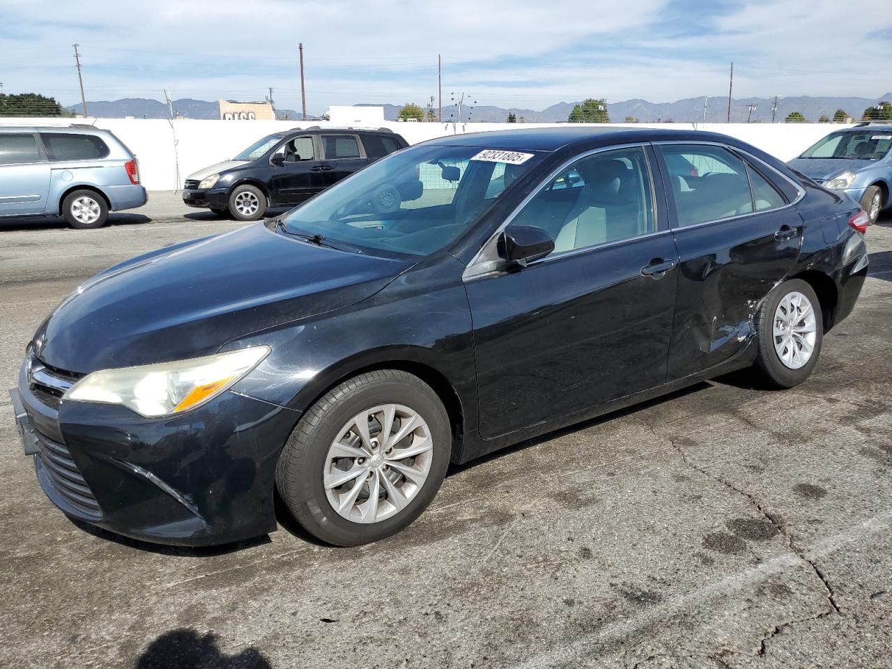TOYOTA CAMRY 2015