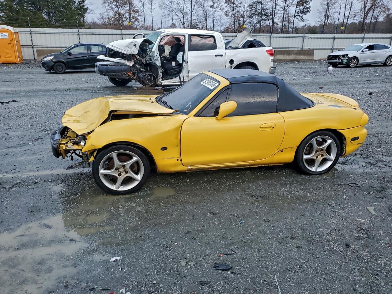 MAZDA MX-5 MIATA 2002