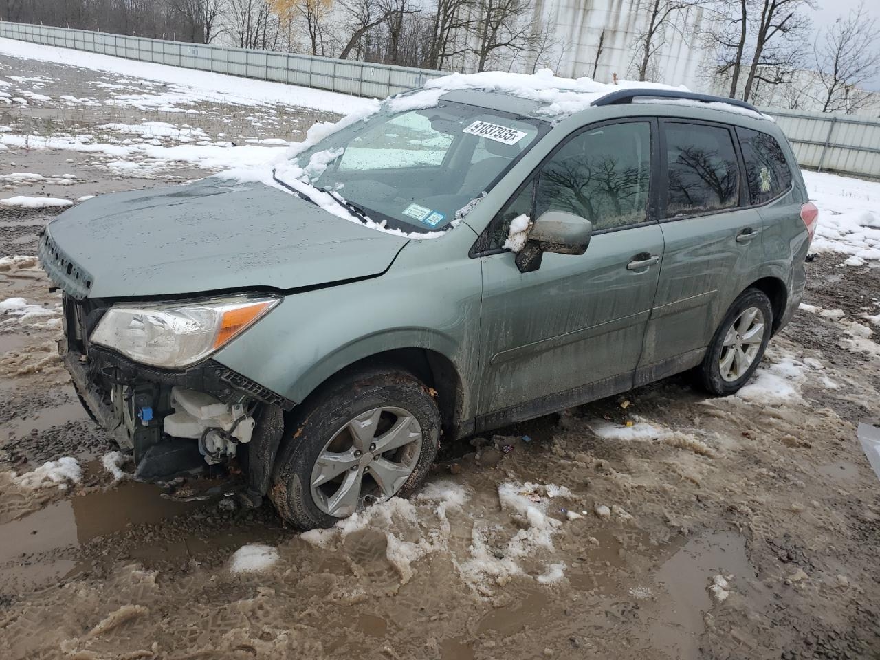 SUBARU FORESTER 2016