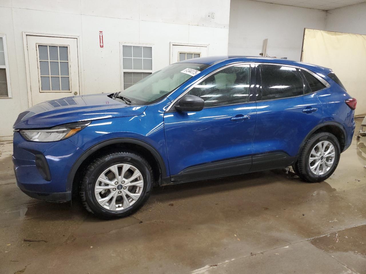 FORD ESCAPE 2023