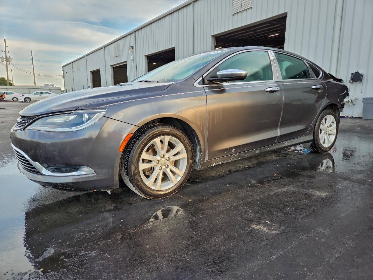 CHRYSLER 200 2016