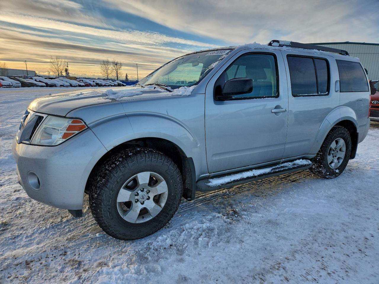 NISSAN PATHFINDER 2010