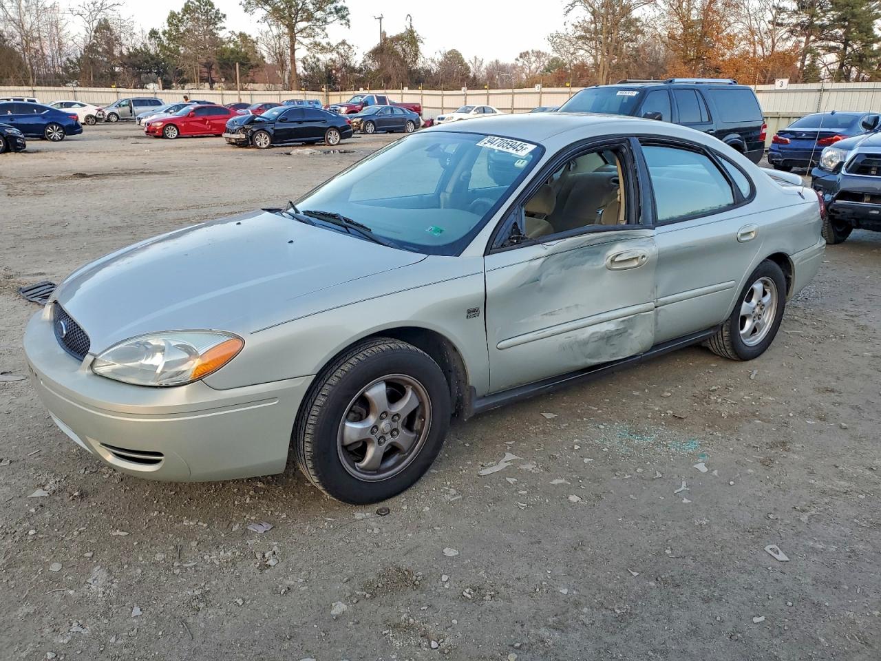 FORD TAURUS 2004