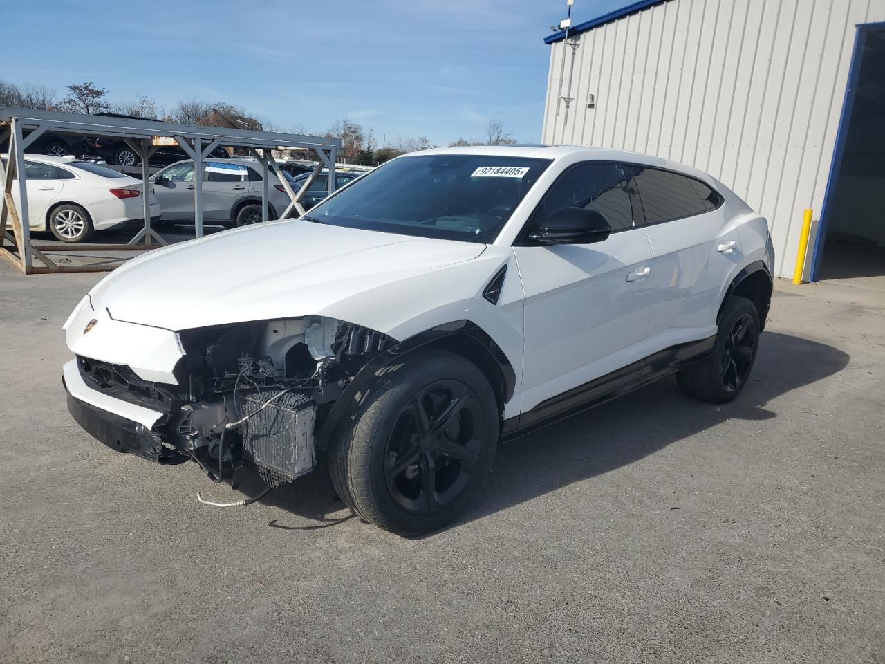 LAMBORGHINI URUS 2021