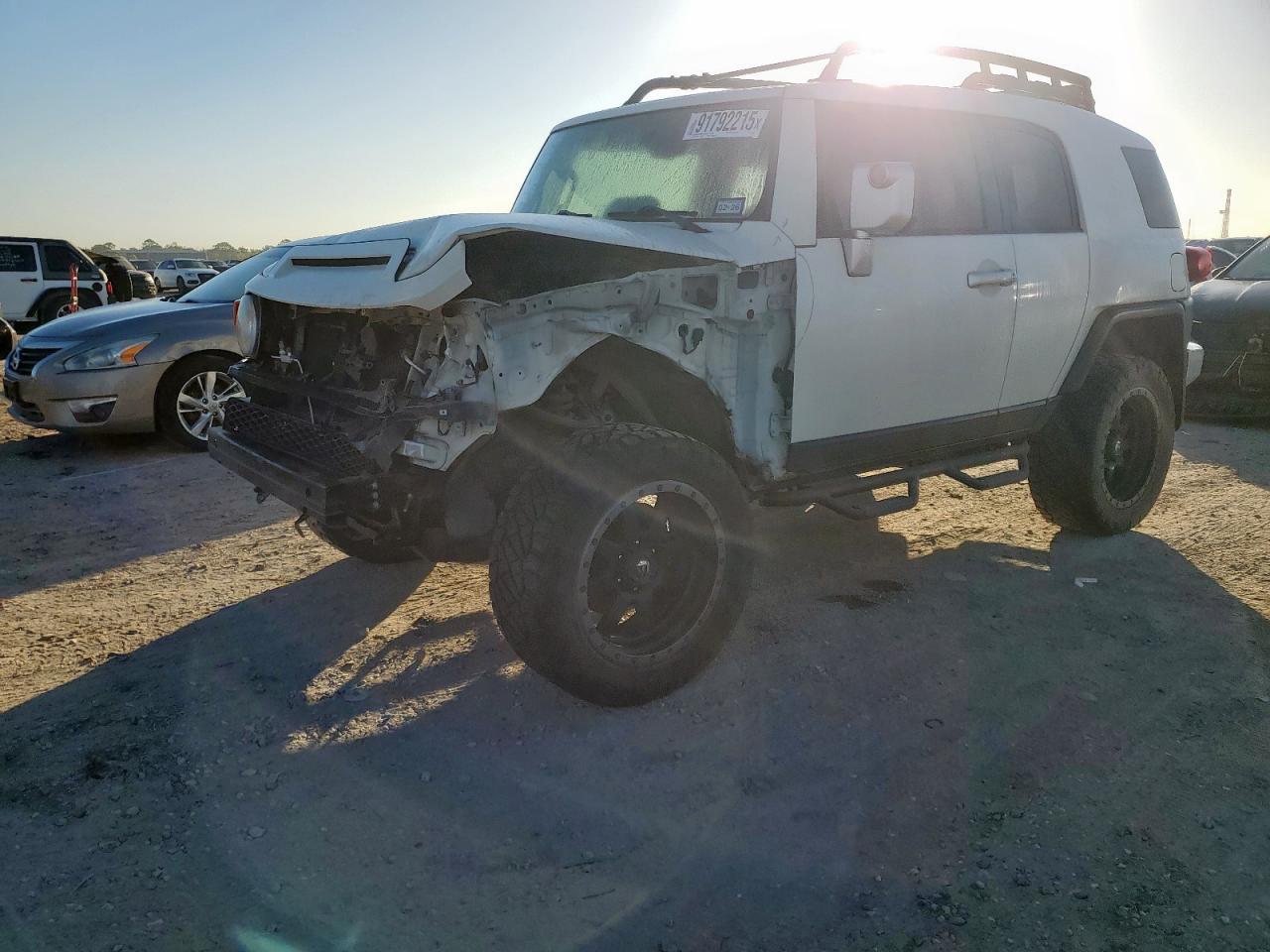 TOYOTA FJ CRUISER 2014