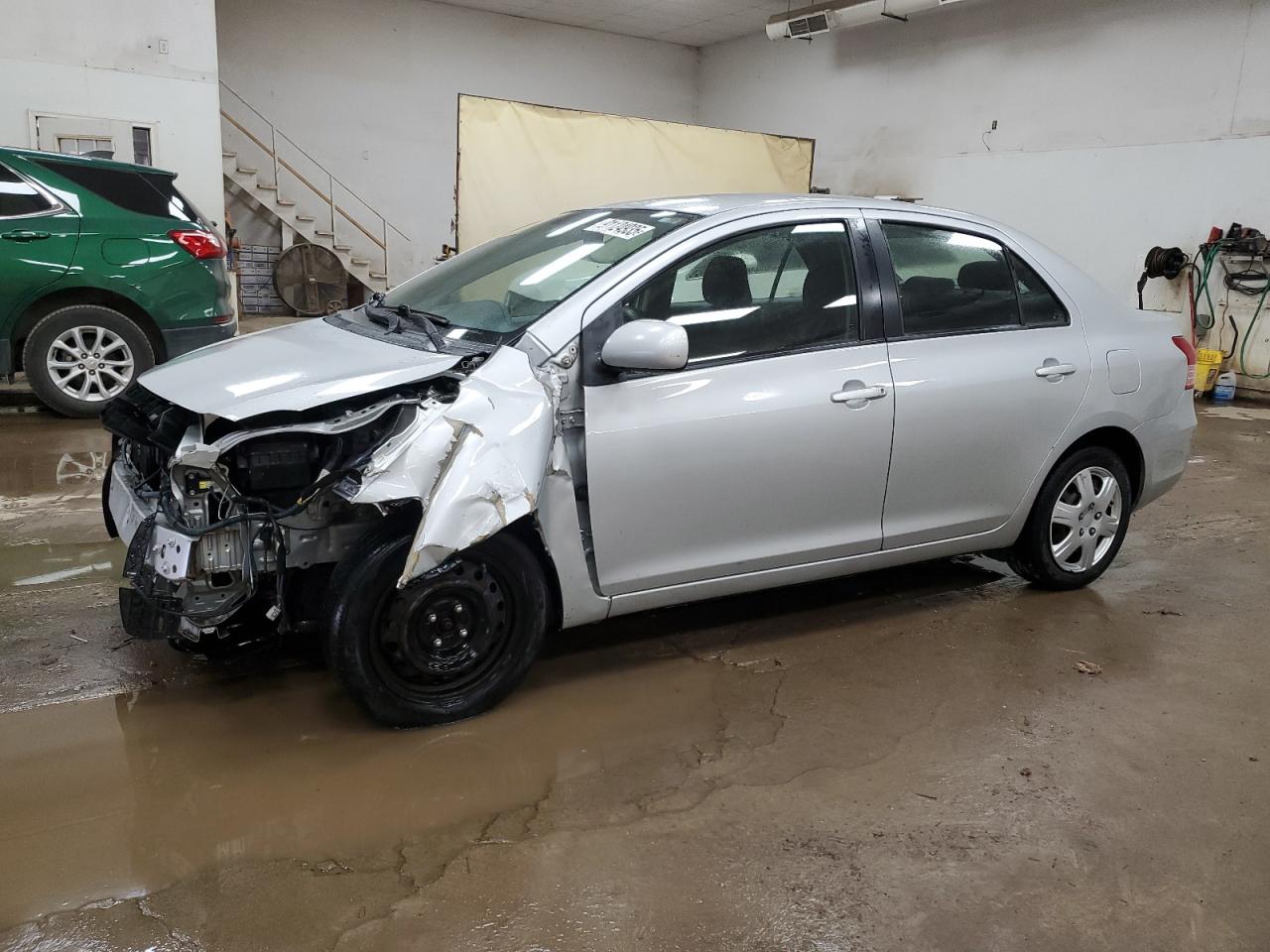 TOYOTA YARIS 2010