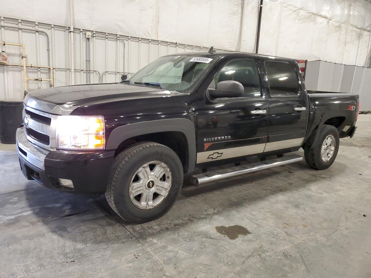 CHEVROLET SILVERADO 2011