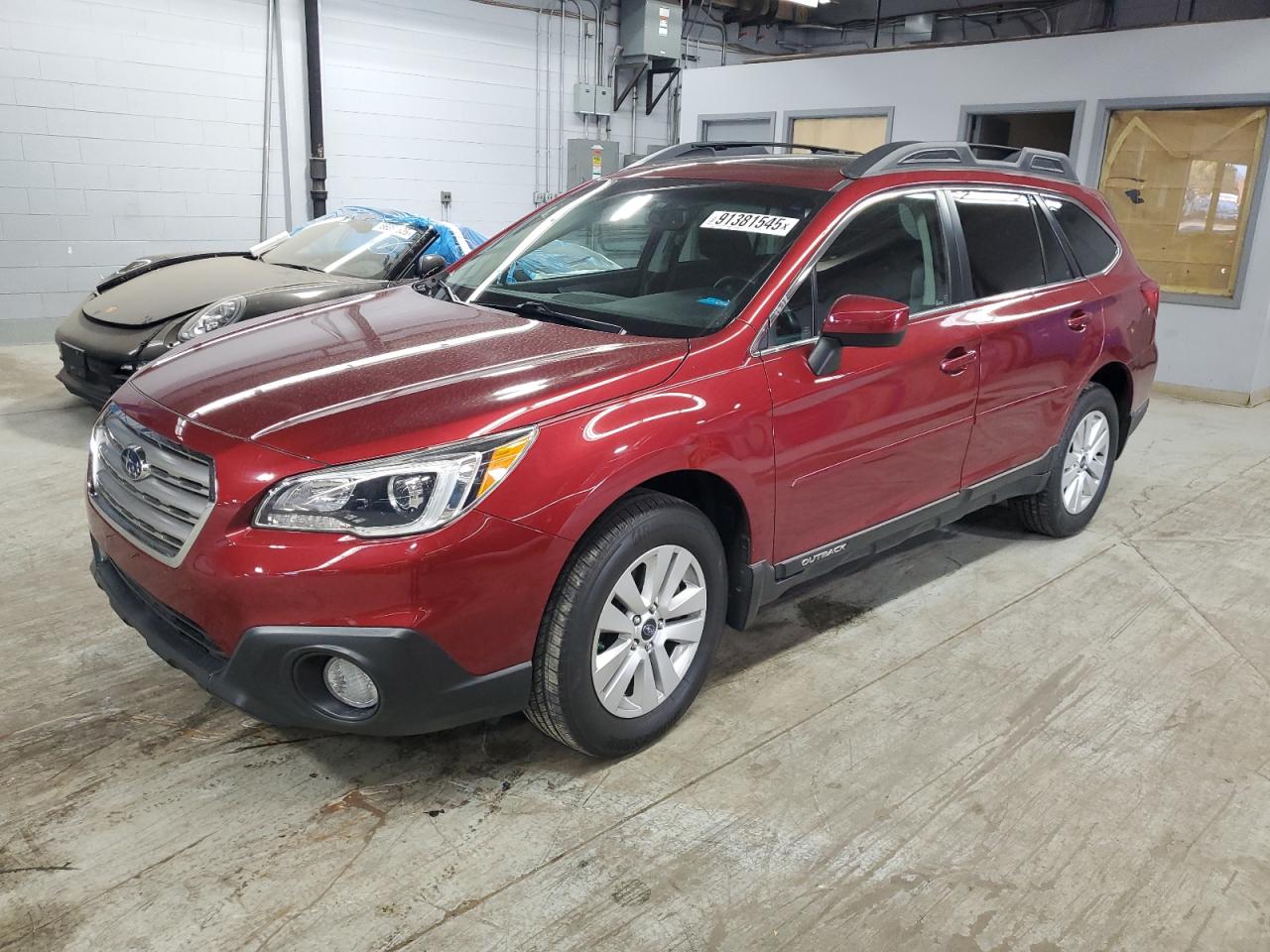 SUBARU OUTBACK 2. 2016