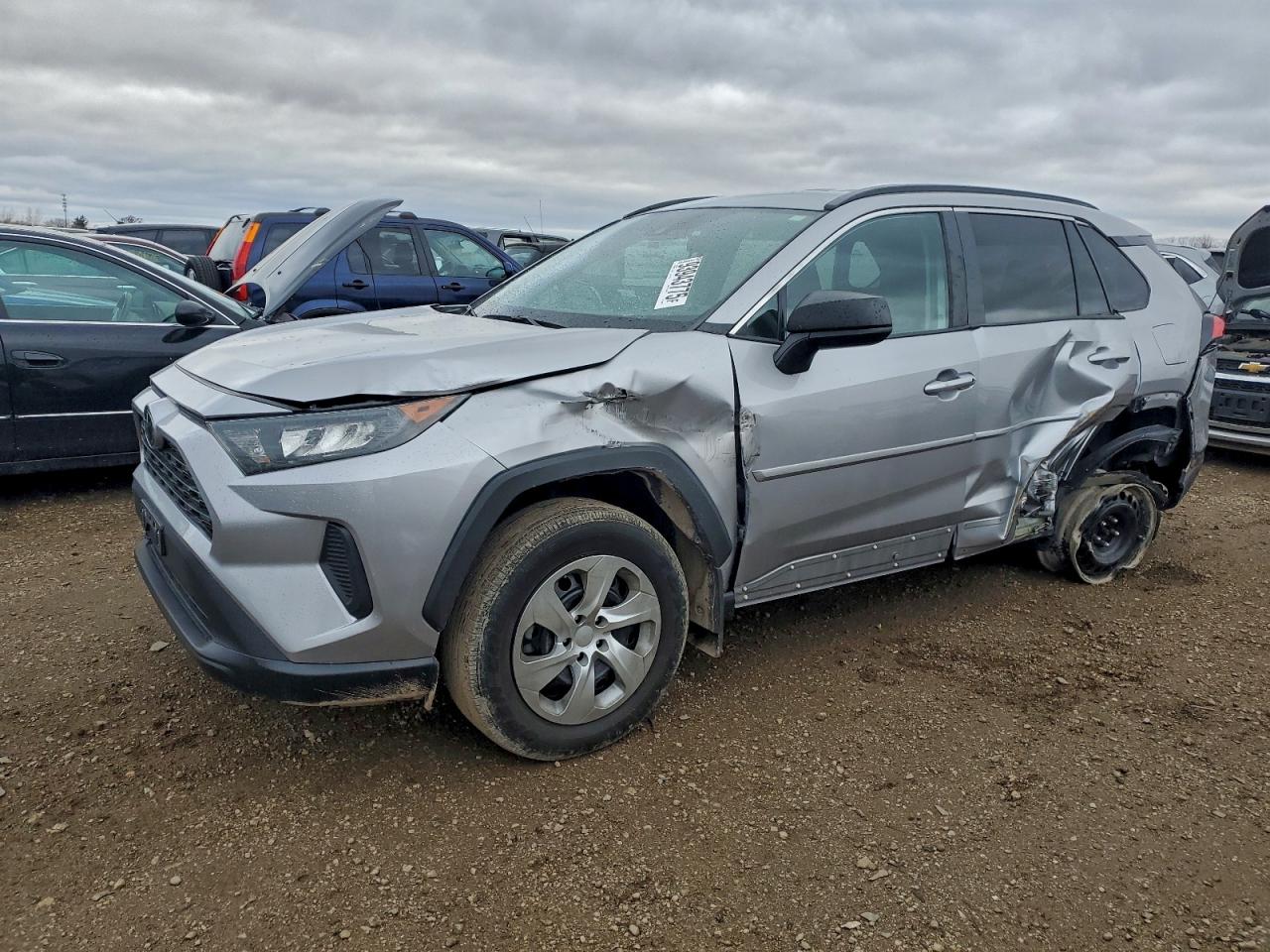 TOYOTA RAV4 LE 2021