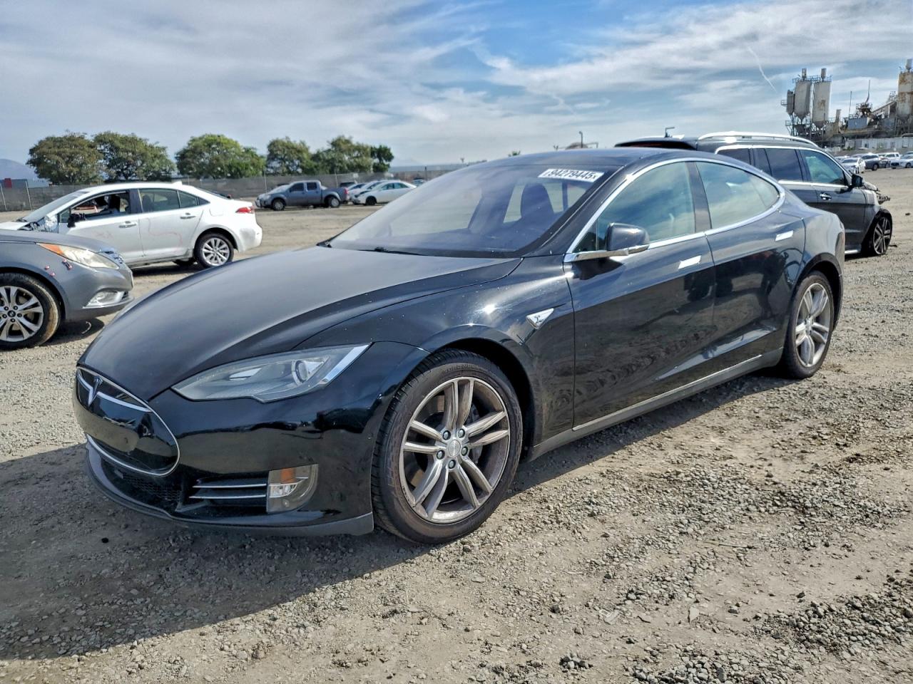 TESLA MODEL S 2014