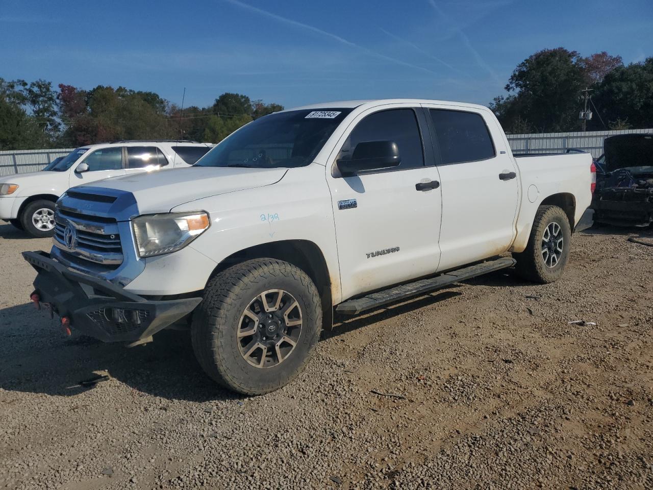 TOYOTA TUNDRA CRE 2017