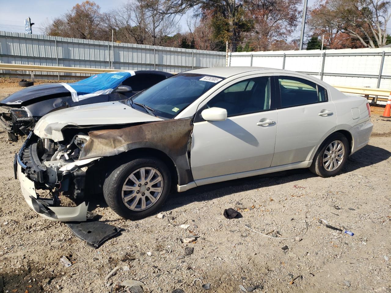 MITSUBISHI GALANT ES 2009